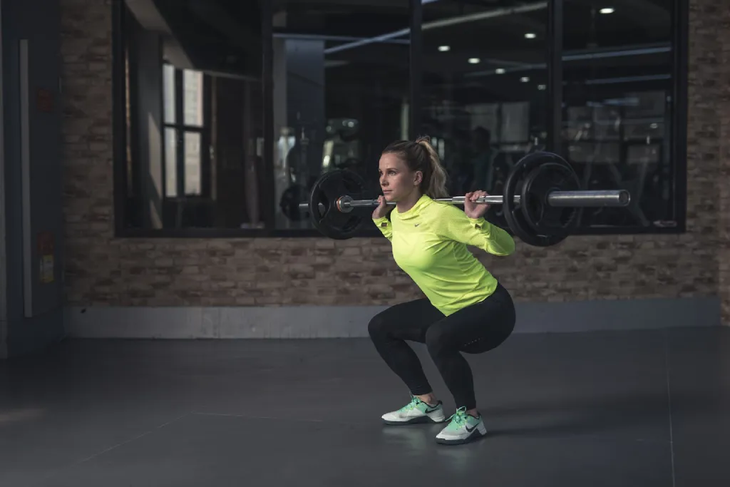 full body workout: squat 