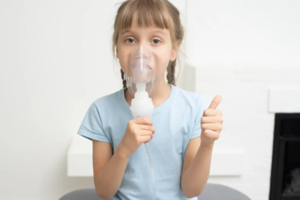 How do medications help manage childhood asthma?